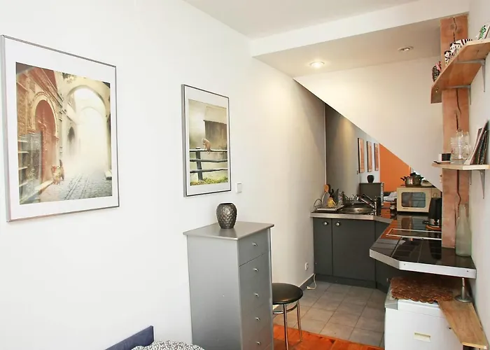 Sloneczne Gniazdko Z Miejscem Parkingowym Gratis Cena Nizsza Przy Pobycie Od 6 Dni アパート ソポト