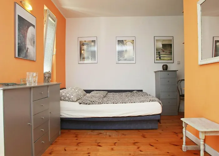 Sloneczne Gniazdko Z Miejscem Parkingowym Gratis Cena Nizsza Przy Pobycie Od 6 Dni ソポト